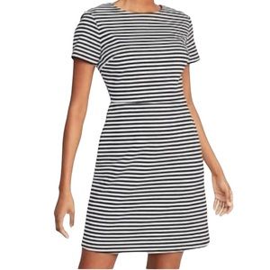 Old Navy Women’s Black & White Striped Short Sleeve Dress